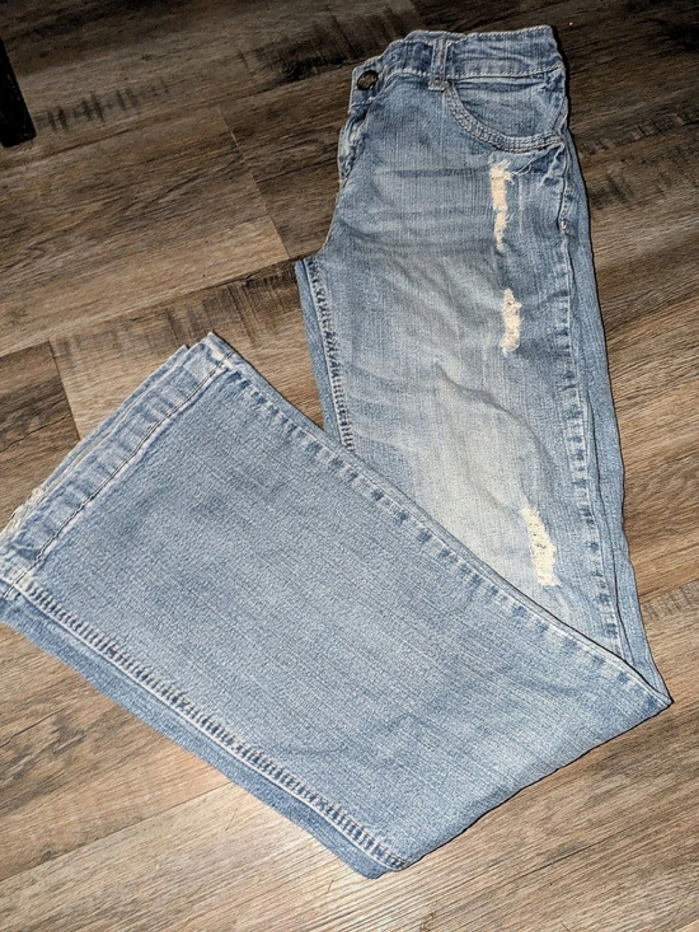 Agua Bendita Girls Size 7/8 Distressed Bootcut Jeans